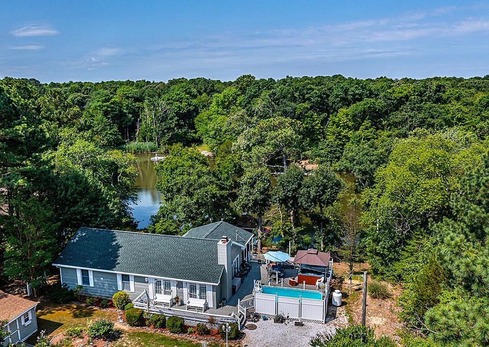 1st image of 363 Peninsula Dr