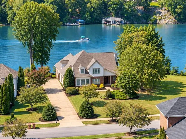 405 Harbor Approach, Johnson City, TN 37601