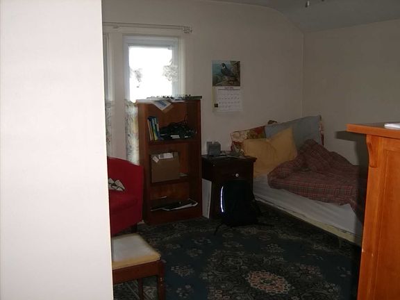 5th image of 178 Pine St