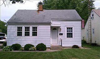 1st image of 2004 N Maplewood Ave