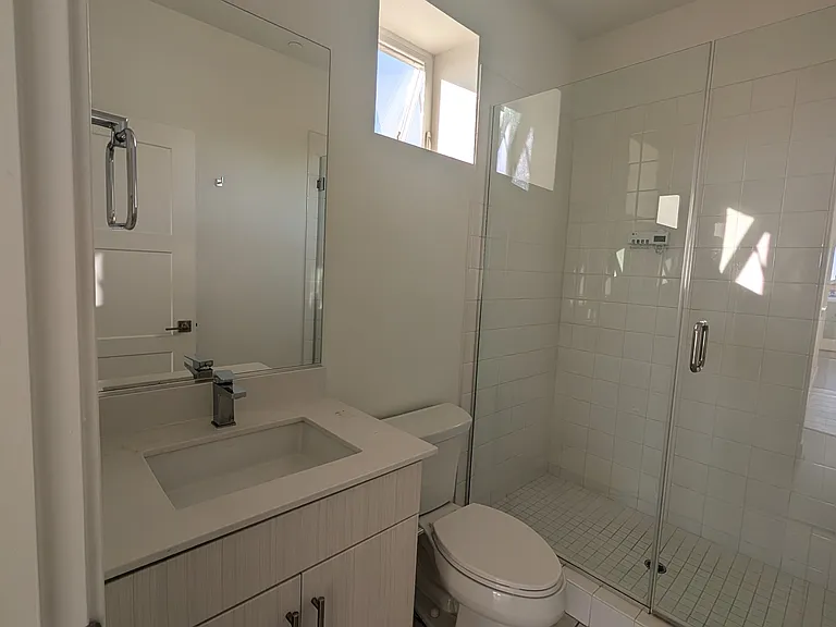 9877 Macarthur Blvd #A — Photo 14