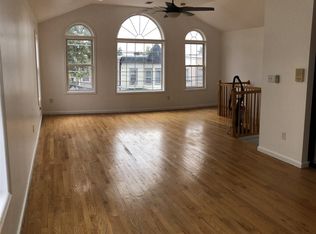 82 Charles St #2, Jersey City, NJ 07307