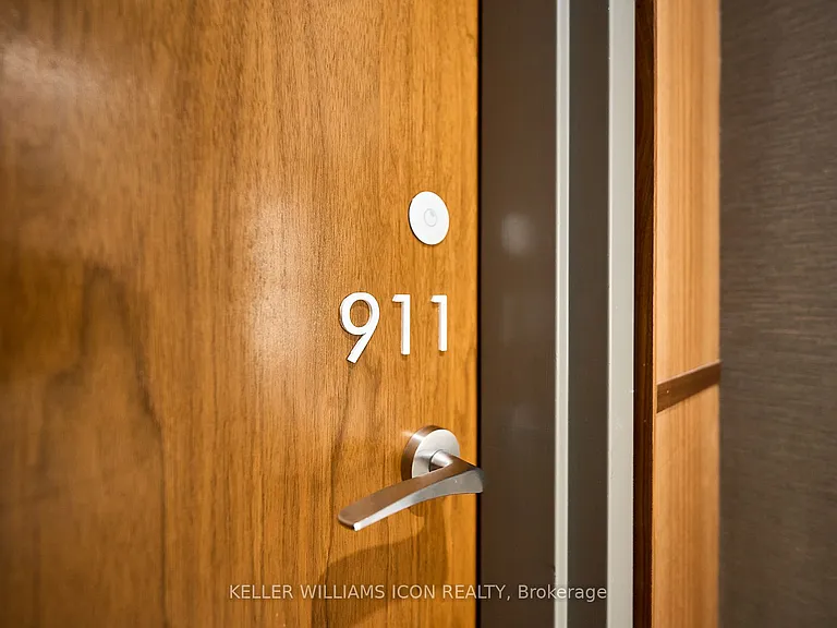 101 Queen St #911 — Photo 2
