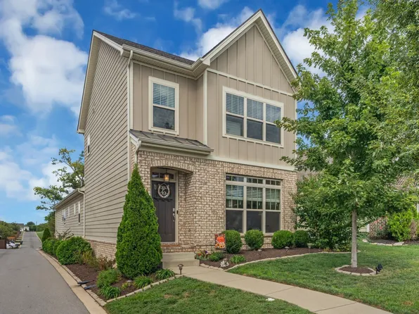 3011 Lanark Dr, Nolensville, TN 37135