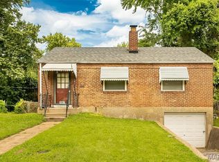 1957 Park Ln, Saint Louis, MO 63136
