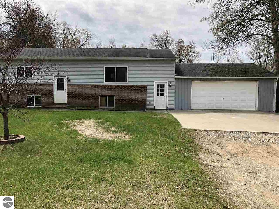 1st image of 5973 Schafin Dr