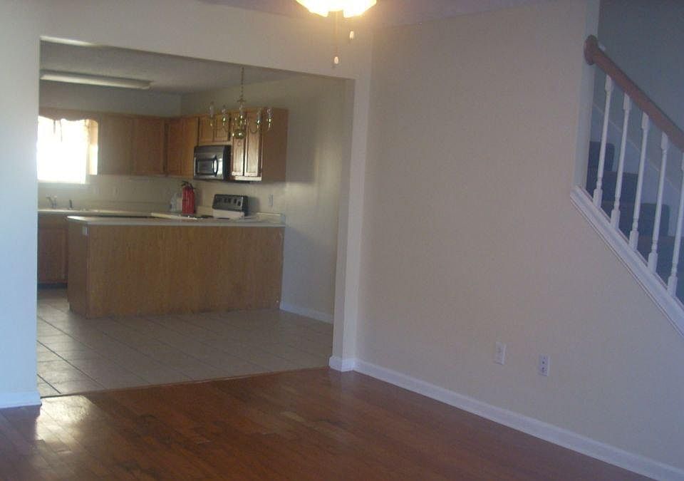 1st image of 144 N Erwin St APT 207