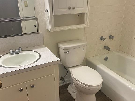 Full bath
