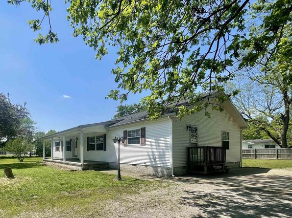 5770 & 5772 Metropolis Lake Rd, West Paducah, KY 42086