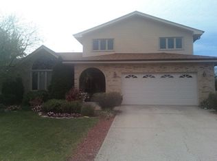 18900 Meadowview Dr, Mokena, IL 60448