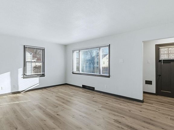 5th image of 3530 Robinwood Dr
