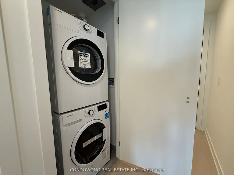252 Church St #2205 — Photo 7