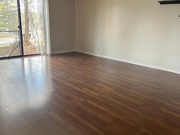 3rd image of 1365D N Sterling Ave #114