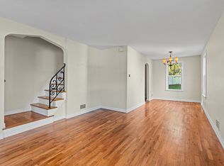 826 Pompton Ave, Cedar Grove, NJ 07009