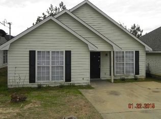 1505 Summerplace Dr, Phenix City, AL 36867
