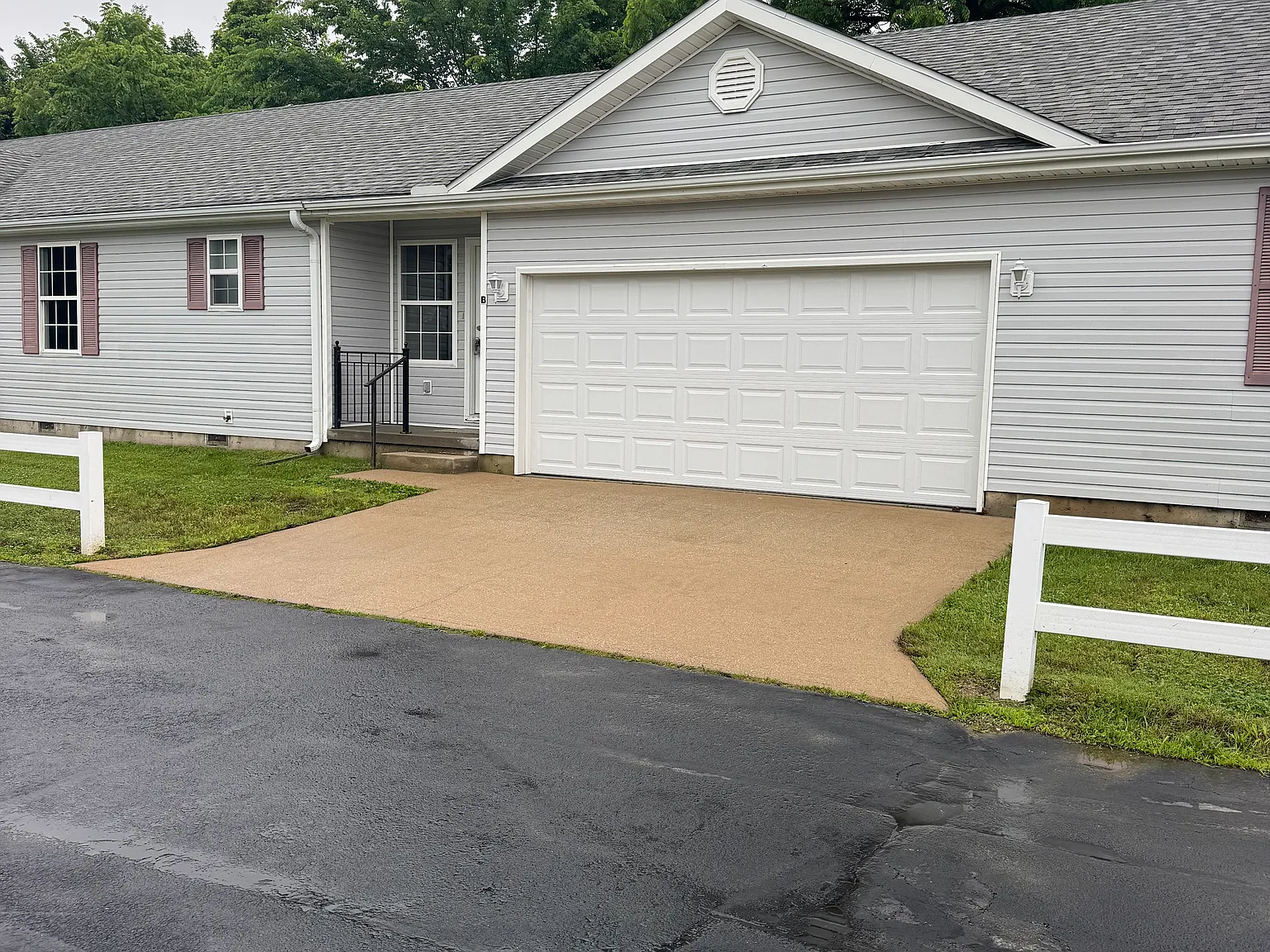 2305 S Kenser Rd — Photo 1