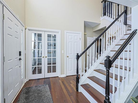 4th image of 6451 Braewing Ct