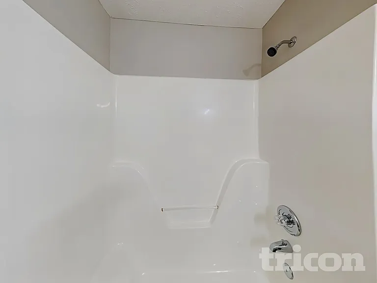 1218 Bolton Dr — Photo 13