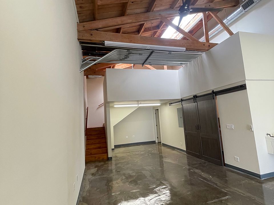 1st image of 429 Alamitos Ave #A