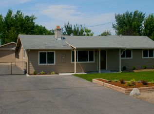 2512 Thorn Oak Dr, Medford, OR 97501