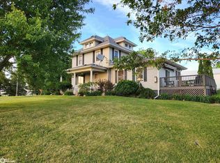 3615 Highway T47, Montour, IA 50173