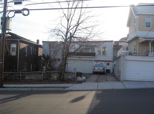 196 Farnham Ave, Lodi, NJ 07644