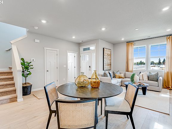 5th image of 3471 SE 83rd Ave