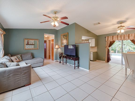4th image of 903 Mosshart Ln