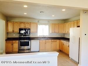 2nd image of 745 Ensign Ave