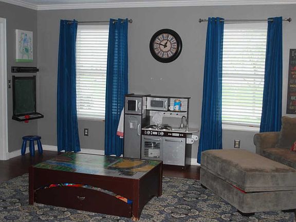 5th image of 6683 Fallen Timbers Dr