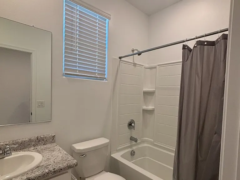 706 W Calle El Teclado — Photo 10