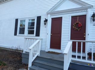 3 Stewart Ct APT 11, Newport, RI 02840