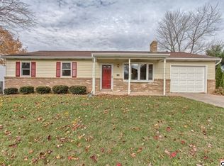 1118 Floribunda Ln, Mechanicsburg, PA 17055