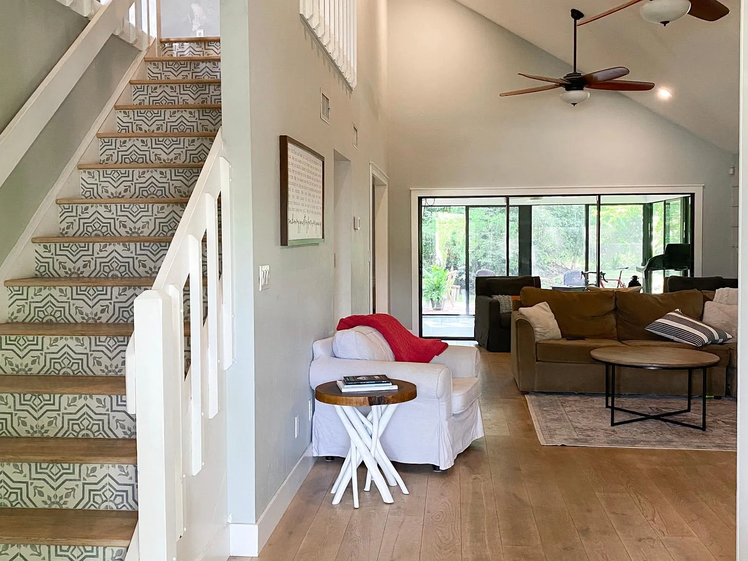 3 bed, 2.5 bath, 2276 sqft, $4,500 — Photo 2