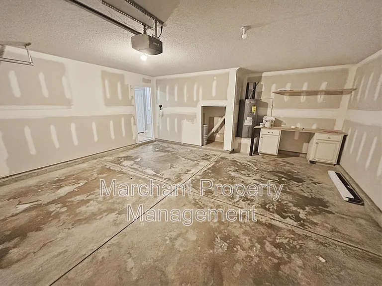 776 Waterbrook Ln — Photo 49