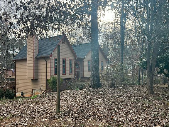 3rd image of 6851 Alexander Pkwy