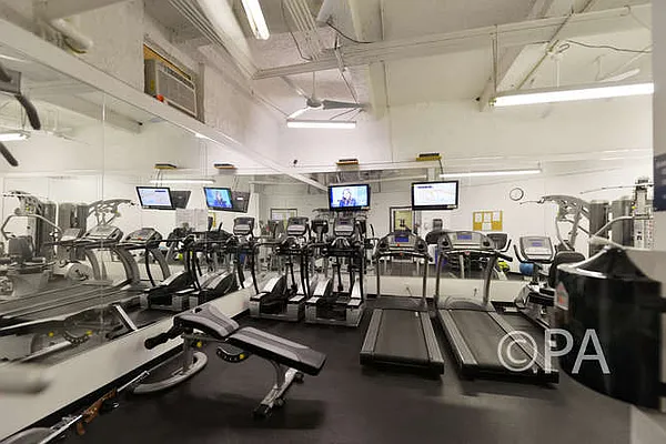 Sold by Benjamin Realty Since 1980 | media 7