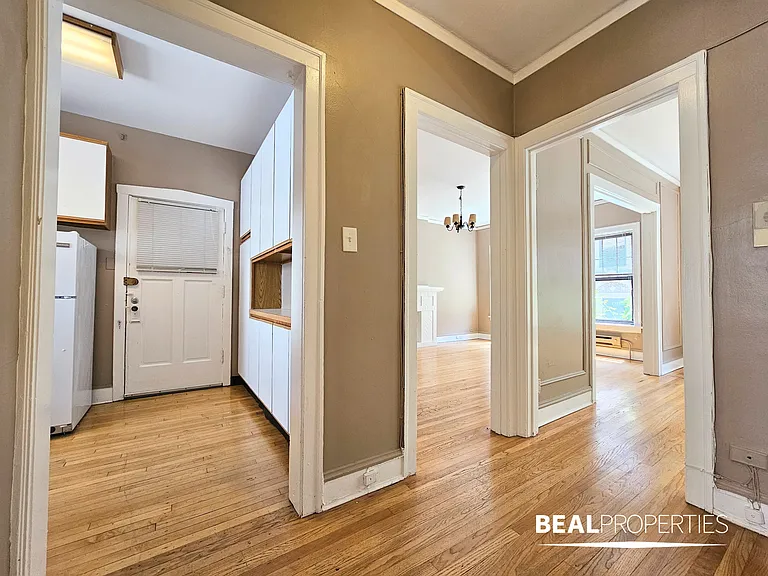 1313-21 Oak Ave — Photo 11