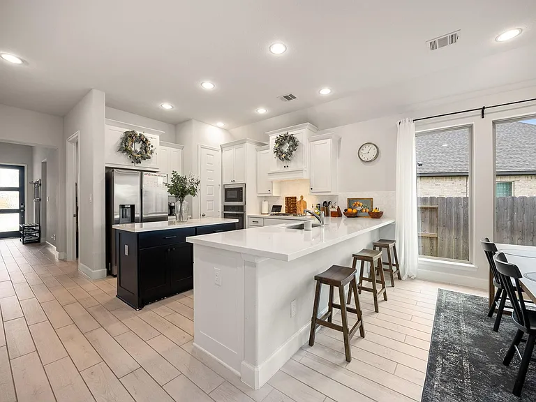 8711 Harbor Pines Dr — Photo 14