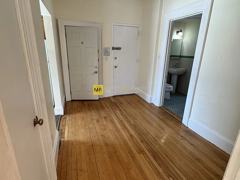 465 Park Dr #20 — Photo 3