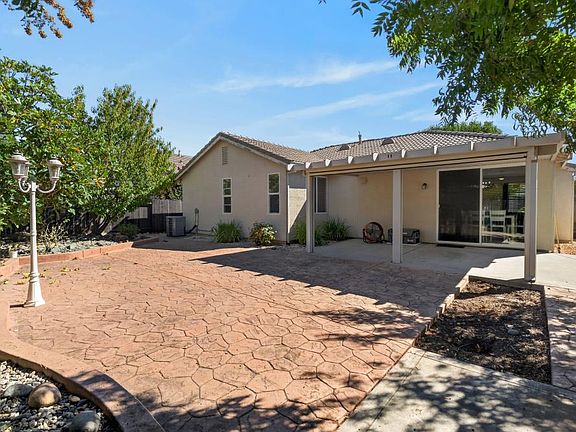 5th image of 4616 Millner Way