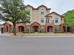 2112 Main St, Lubbock, TX 79401