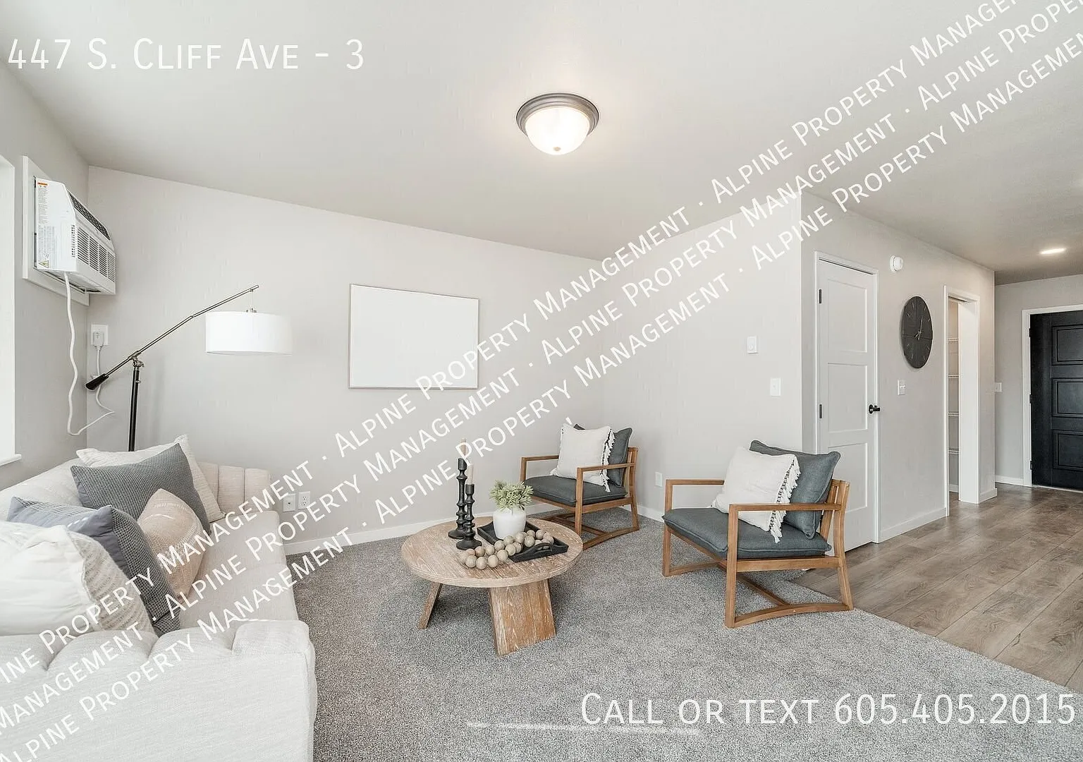 Rent Special - 3 Bed/1.5 Bath Townhome For Rent in Harrisburg, SD!! — Photo 1