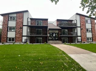 10830 107th St NW #203, Edmonton, AB T5H2Z3