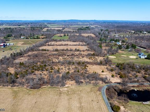 3rd image of 111 Wertsville Rd