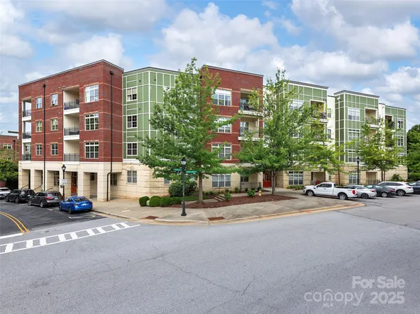 42 Schenck Pkwy #304, Asheville, NC 28803