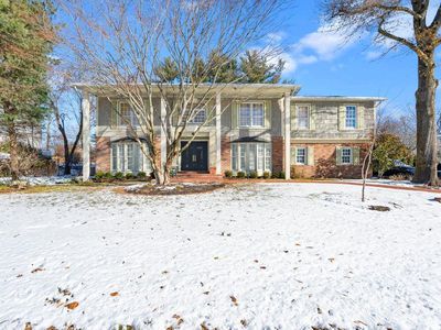 16 Flamingo Road N, Roslyn, NY, 11576