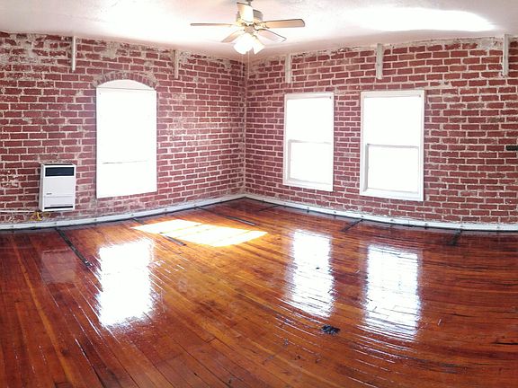 2nd image of 746 S Normandie Ave APT 402