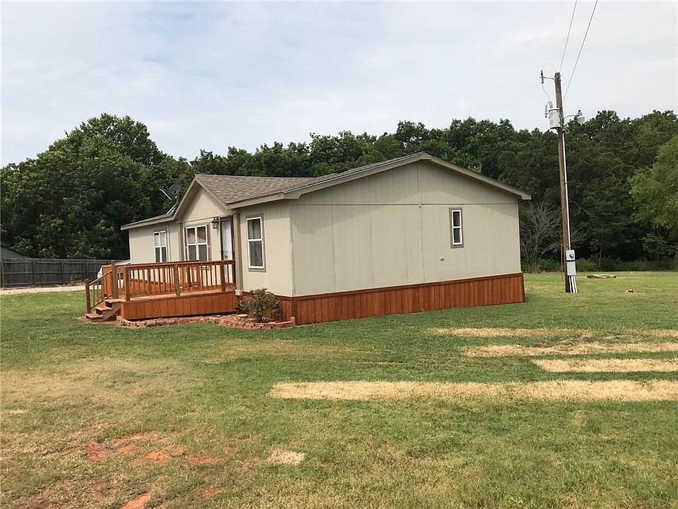 2nd image of 215 Millsap Rd