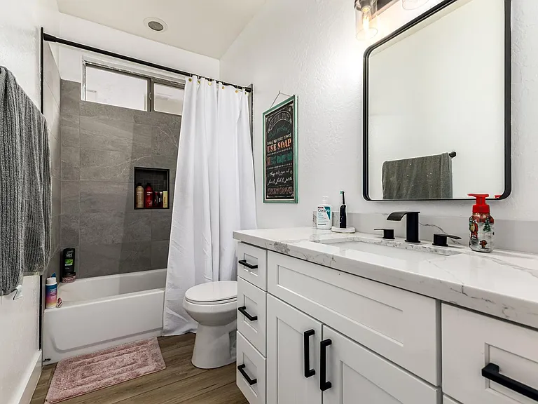 2707 W Lamar Rd — Photo 25